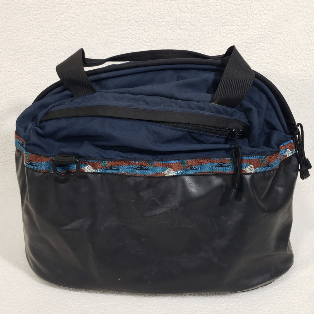 REI Gear Duffel Bag Medium Blue Black Waterproof Bottom Vintage Camping  2422